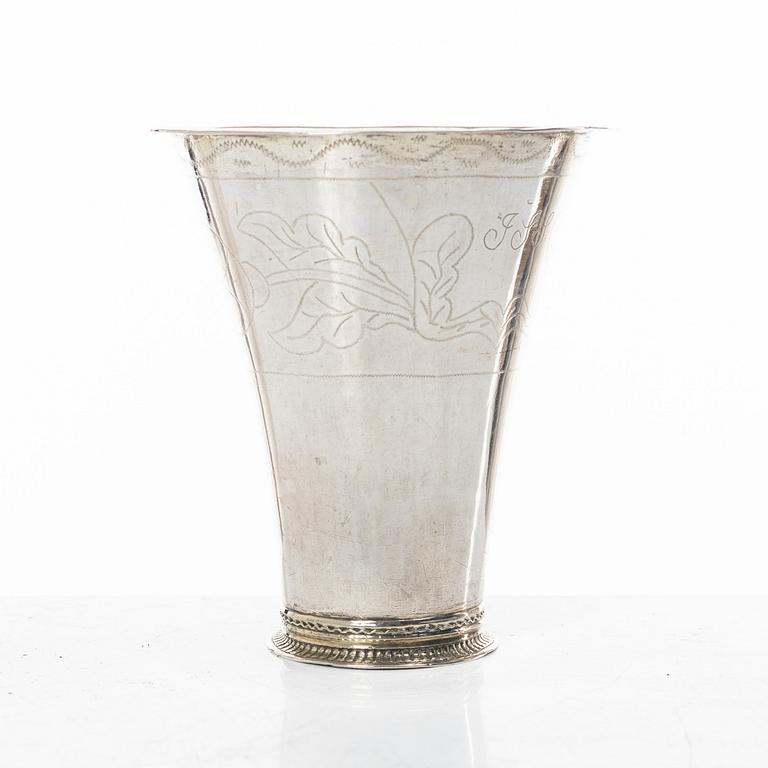 A Swedish silver beaker, mark of Johan Wennerwall, Gothenburg 1761.