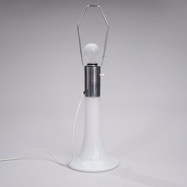 BORDSLAMPA, glas, Lisa Johansson-Pape, 1900-talets senare hälft.