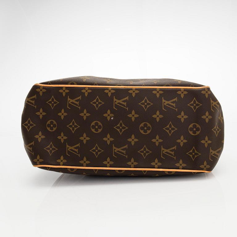 Louis Vuitton, a Monogram Canvas 'Batignolles Vertical' bag.