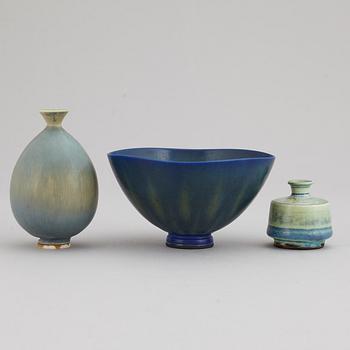 BERNDT FRIBERG, two stoneware miniature vases and a bowl, Gustavsberg studio, Sweden.