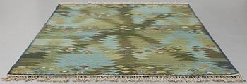 Barbro Nilsson, MATTO, "Tånga, grön", flat weave, ca 246,5 x 170 cm, signed AB MMF BN.