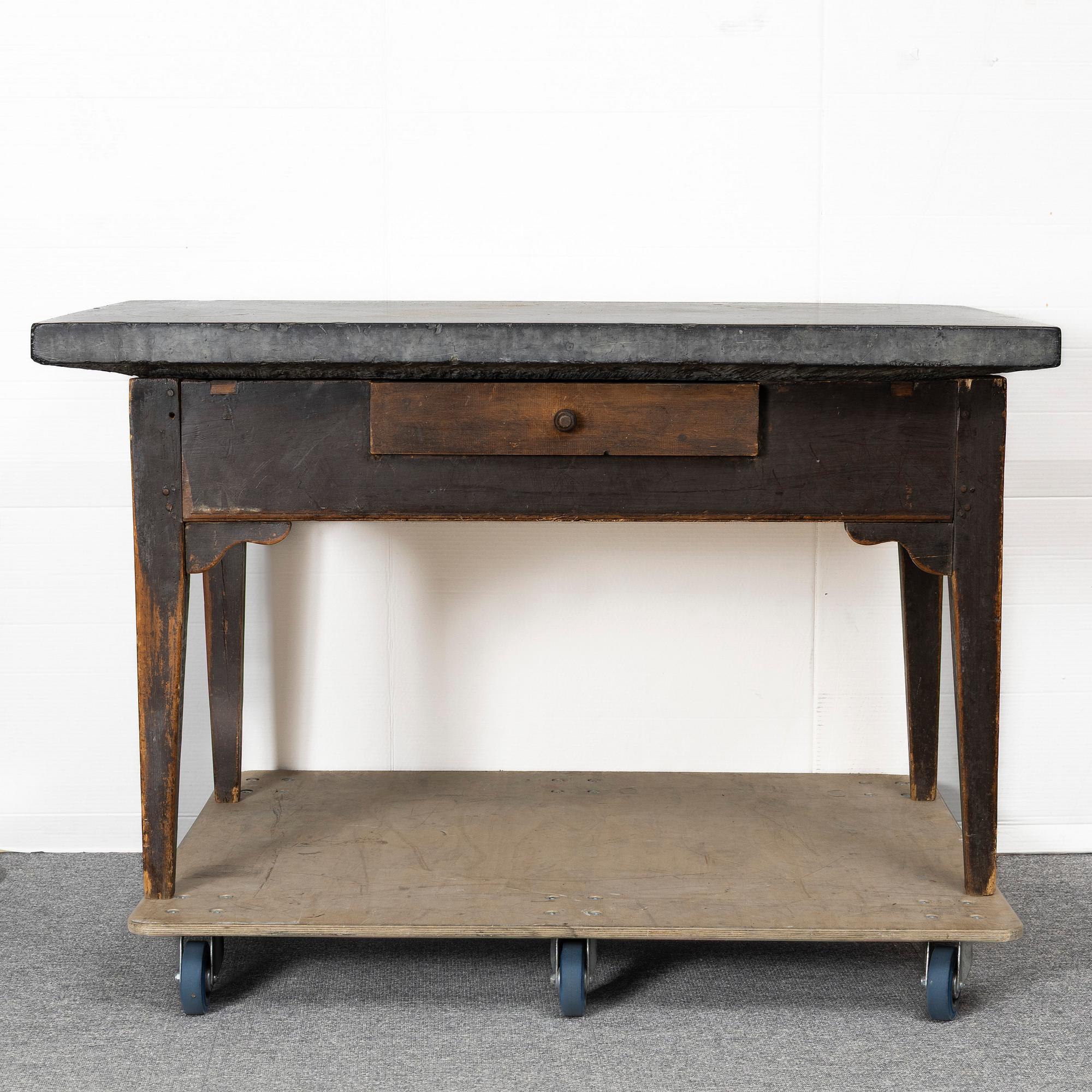 Table, 18th/19th century.