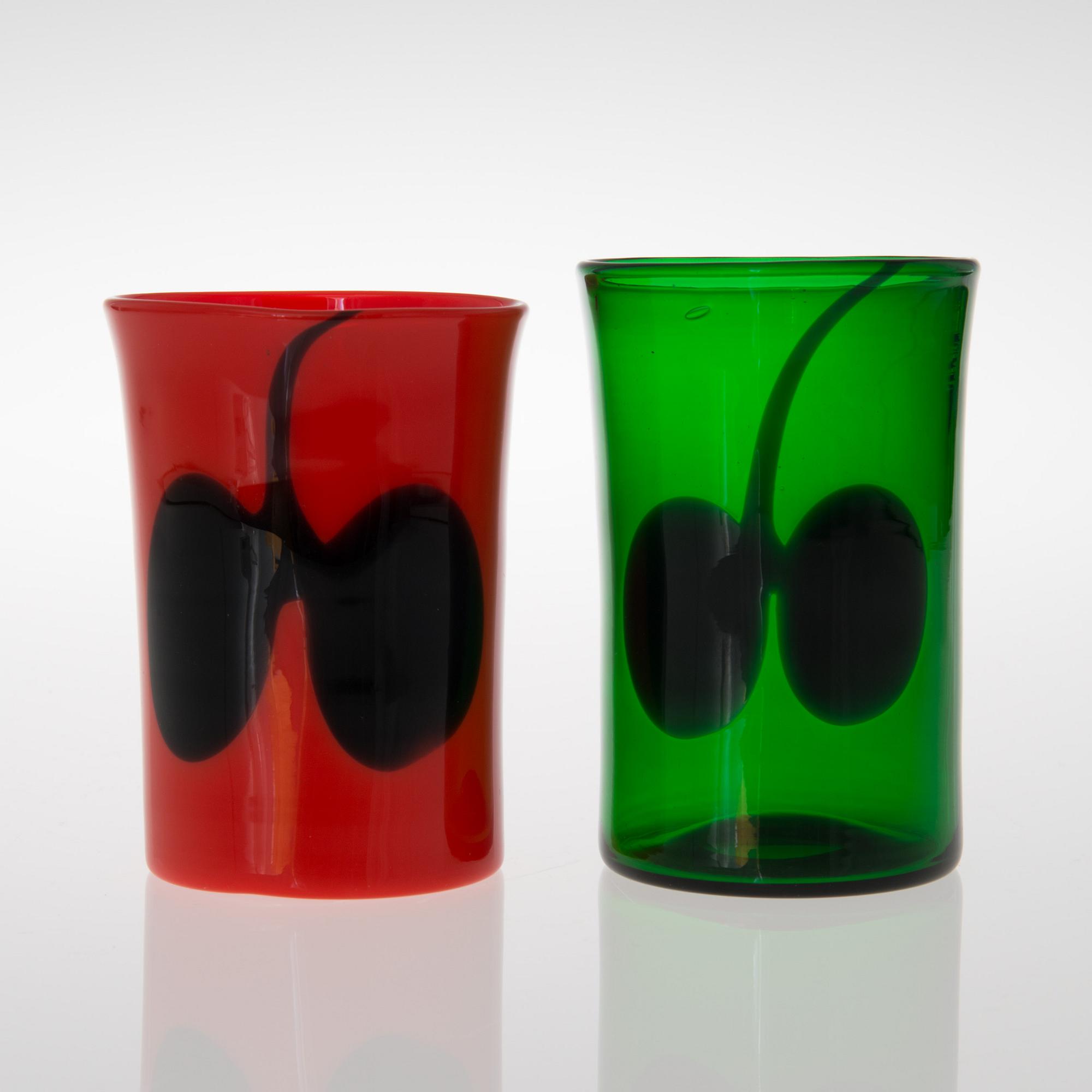 HEIKKI ORVOLA, MALJAKKOPARI, lasia, yksi signeerattu Heikki Orvola Nuutajärvi Notsjö, 1970-luvun alkupuoli.