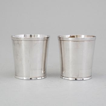 A pair of Swedish 20th century silver beakers, mark of Birger Haglund, Stockholm 1989.