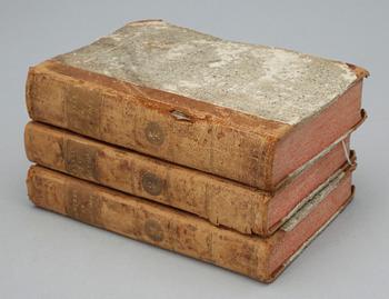 BOKVERK, 3 vol, "Oeuvres de Mr de Voltaire", II-IV, Amsterdam 1739.