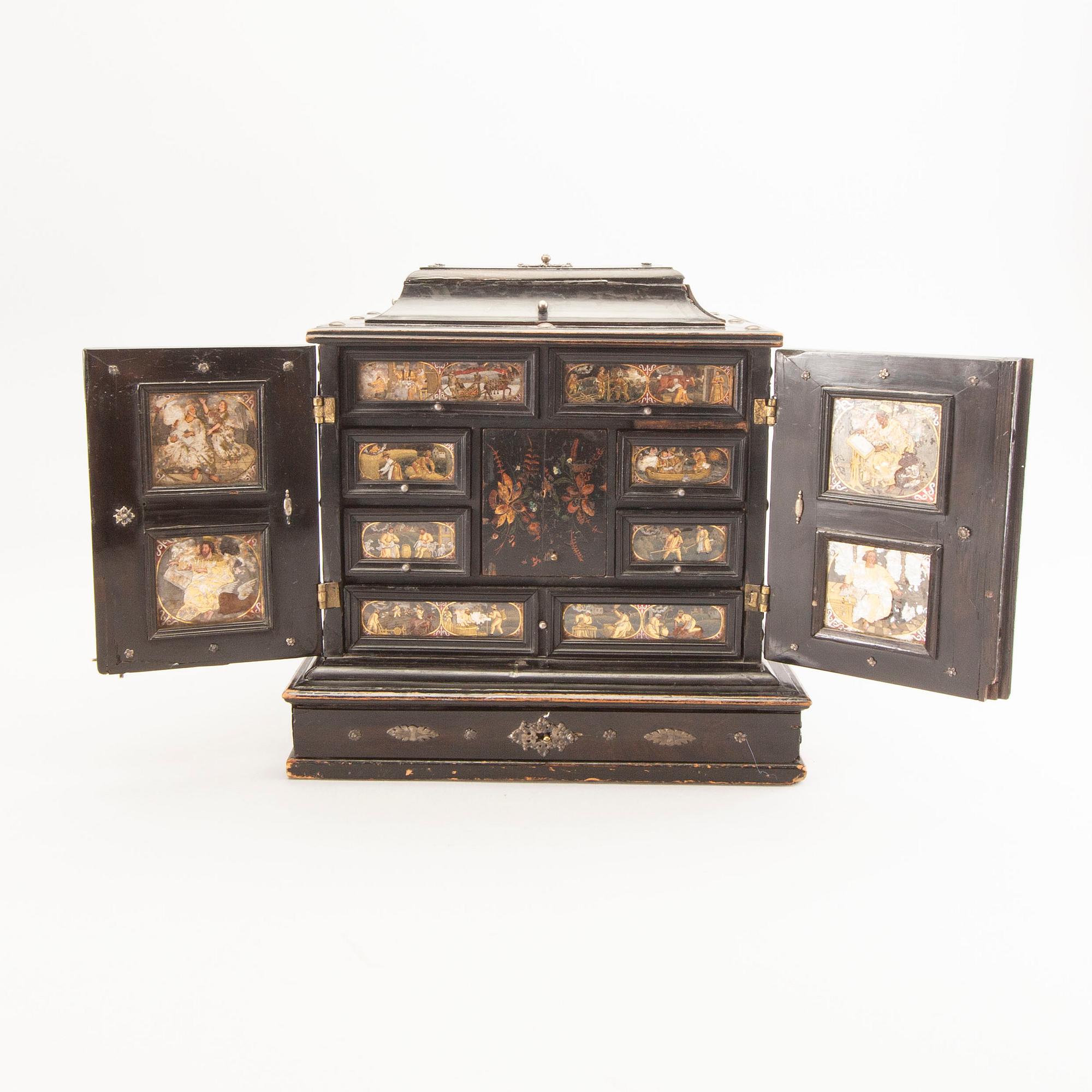 A Baroque/Baroque-style miniature cabinet 18/19th century.