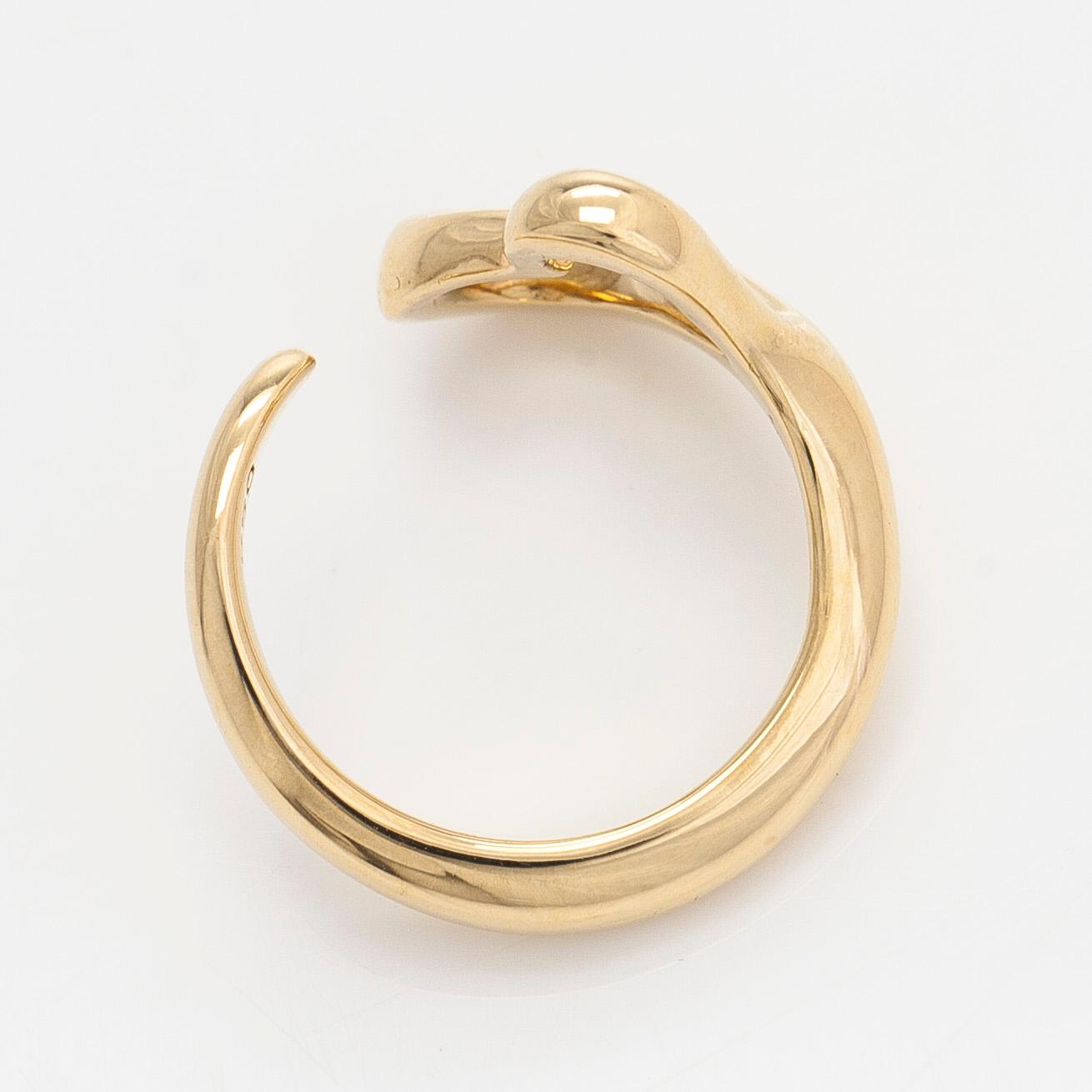 Tiffany & Co, Elsa Peretti, sormus, "Open Heart", 18K kultaa.