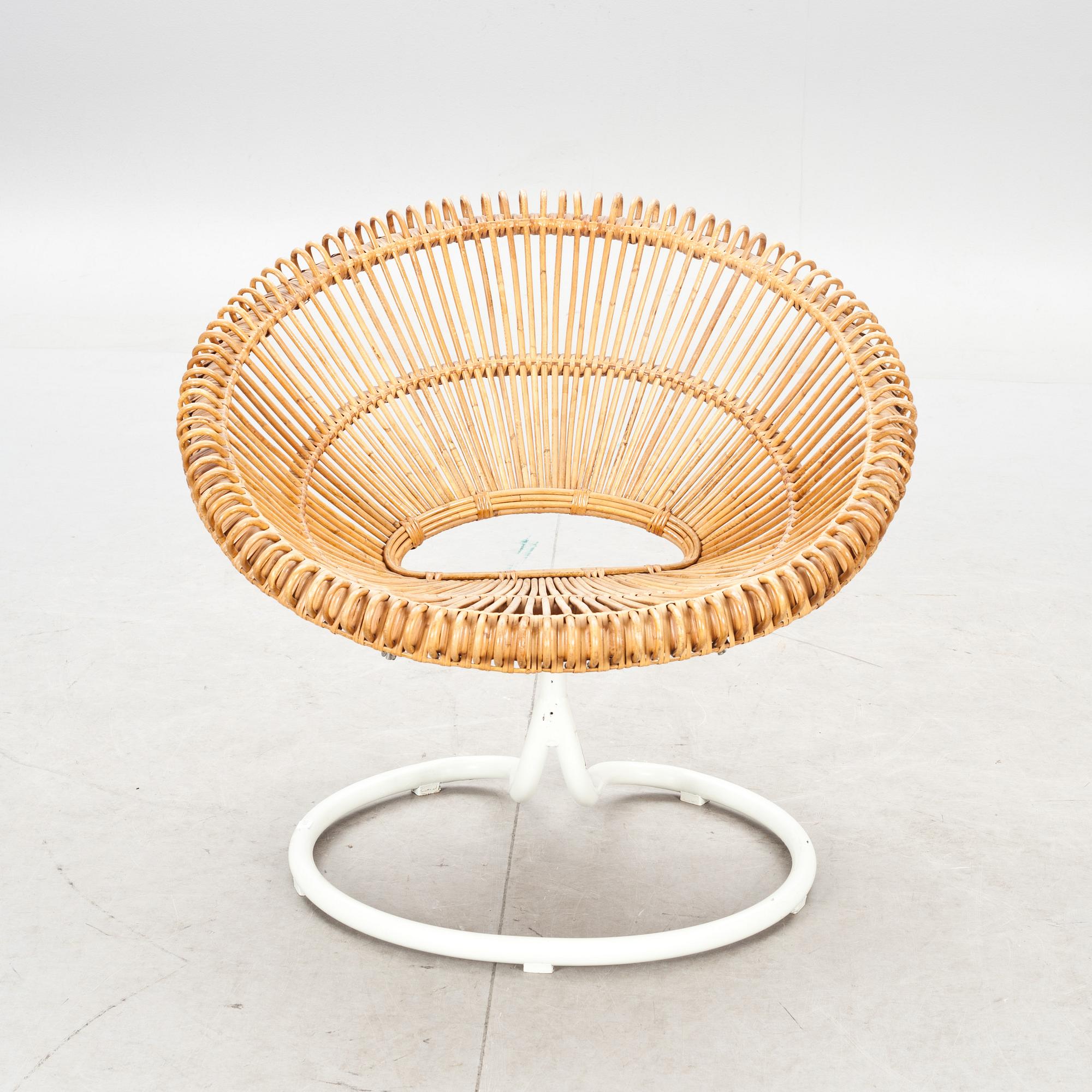 SNURRFÅTÖLJ, 1960-tal.