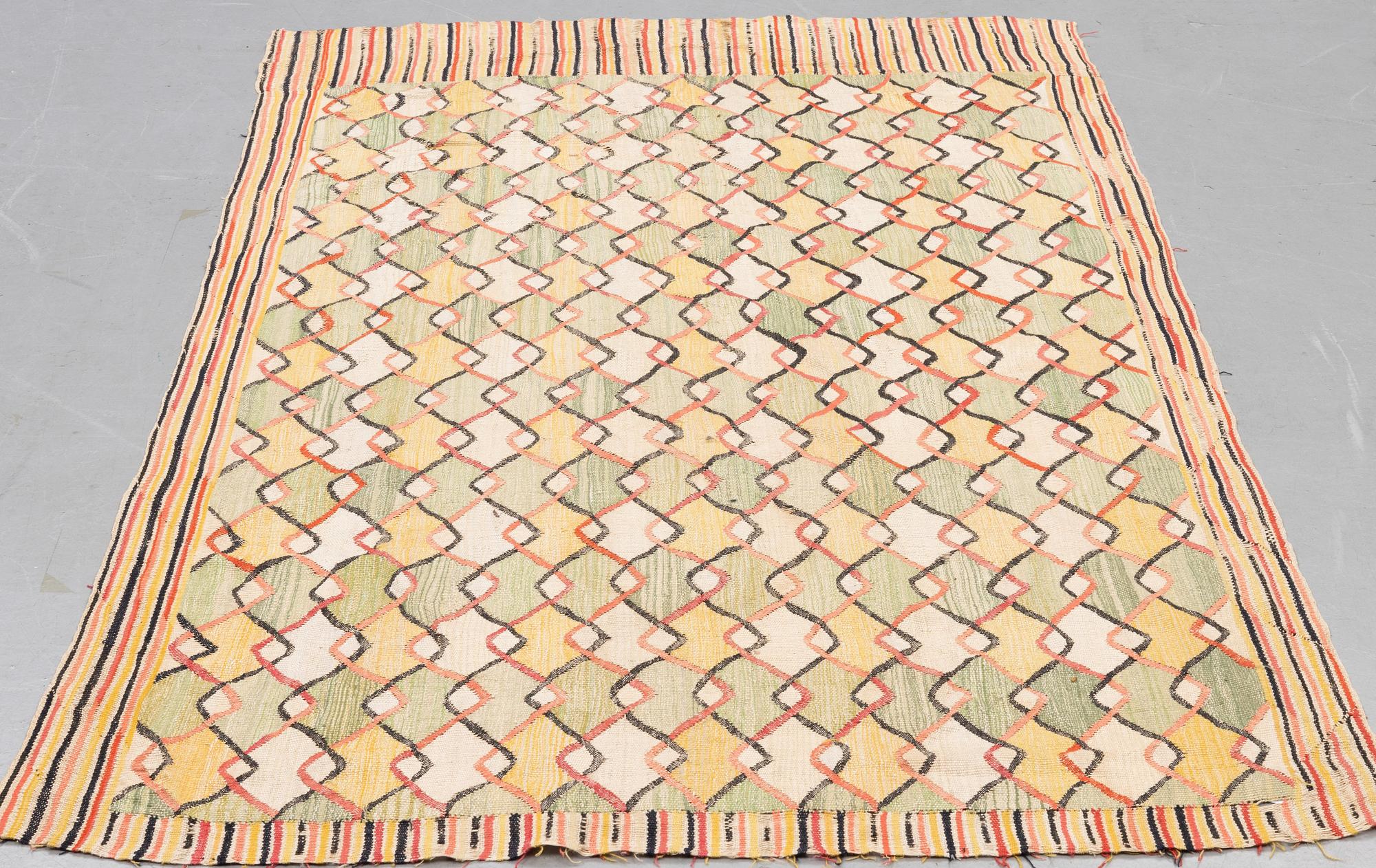 Barbro Nilsson, a drape, "Vingåkra". Tapestry weave. 193,5 x 161 cm.