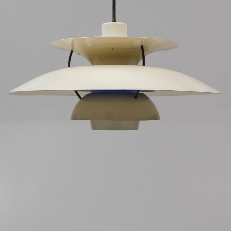 TAKLAMPA, "PH lampa", Poul Henningsen för Louis Poulsen Danmark, 1900-talets andra hälft, höjd ca 28 cm.