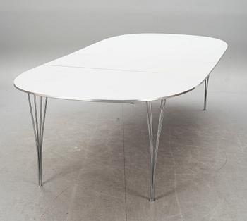 MATBORD, "Superellips" design av Piet Hein och Bruno Mathsson för Fritz Hansen, Danmark. Total längd 300.