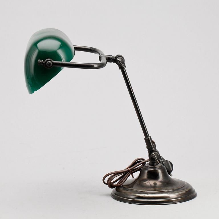 BORDSLAMPA, 1930-tal.