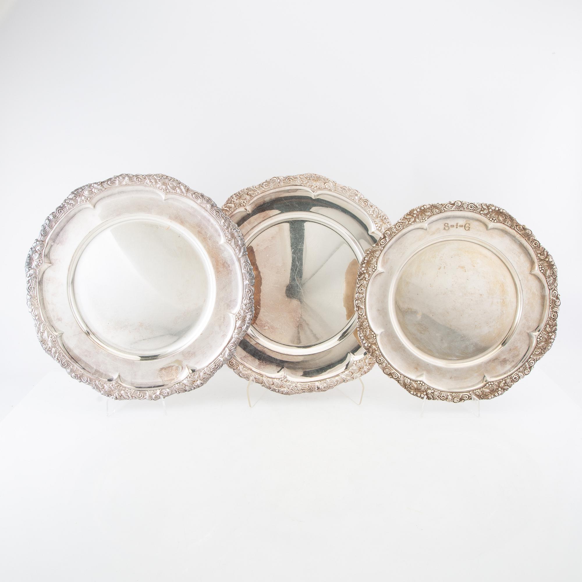 Trays/Serving dishes 3 pcs of nickel silver, first half of the 20th century.