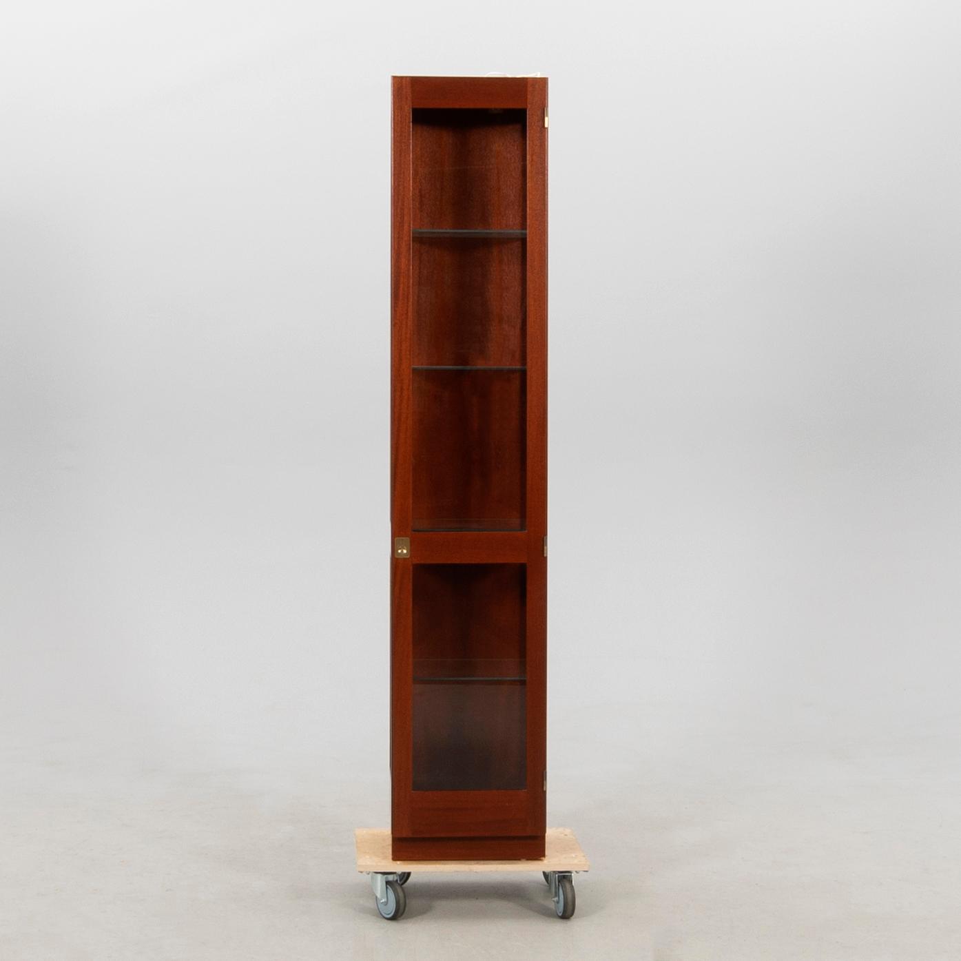 Göran Malmvall, display cabinet "KA72", Karl Andersson & Söner.
