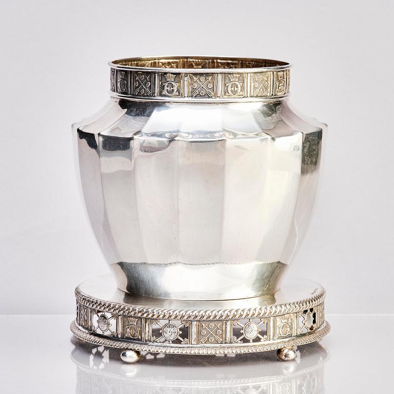 Prins Eugen, a silver vase with stand, firm C.G Hallberg, Stockholm 1925.