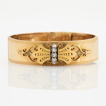 ARMBAND.