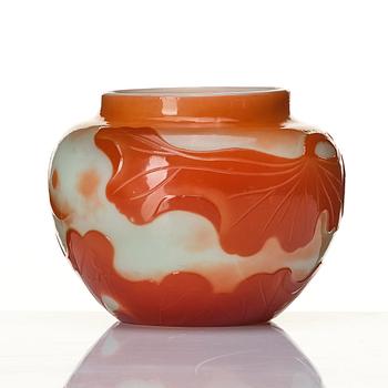 Emile Gallé, a "firepolished" cameo glass vase, Nancy, France, dated 1900.