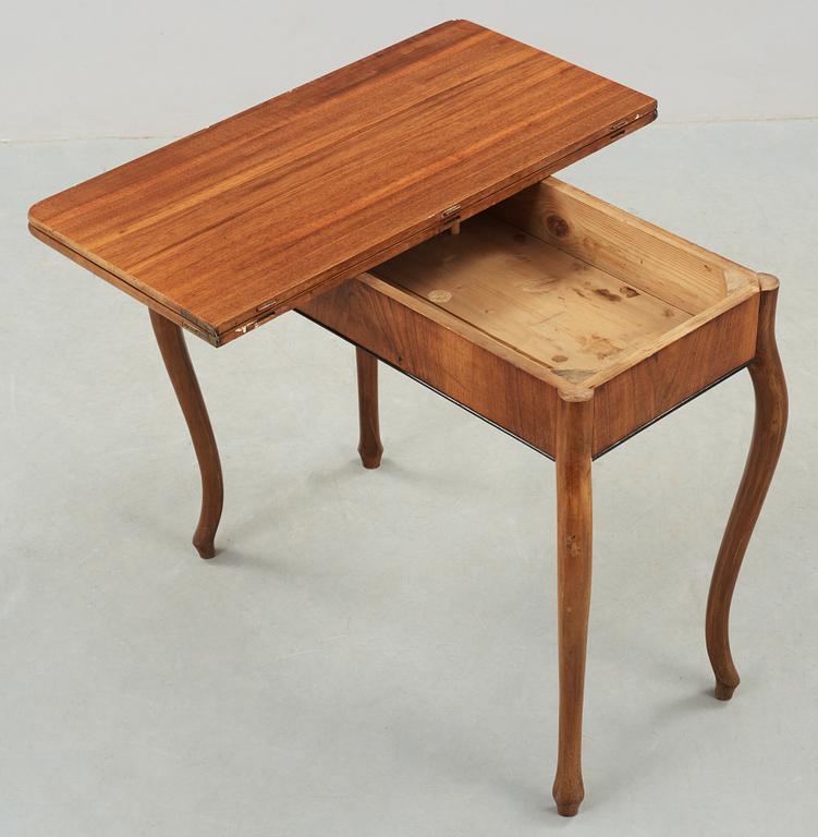 SPELBORD, nyrokoko, 1800-talets andra hälft.