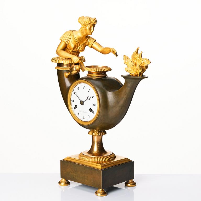Bordspendyl, av Wilhelm Pauli (urmakare i Stockholm 1795-ca 1810), Empire.