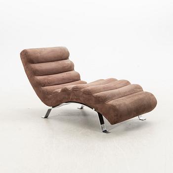 Lind Furniture, daybed "902".