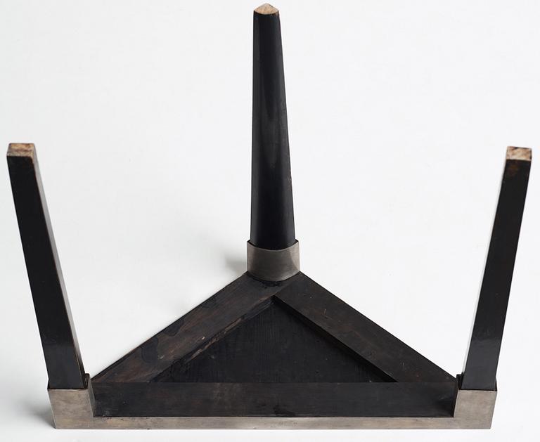 Nils Fougstedt, konsolbord, modell 118, Firma Svenskt Tenn, 1934.