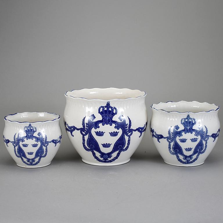 YTTERFODER, 3 stycken, keramik, 1900-talets slut/2000-tal.