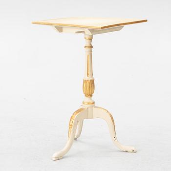 Pillar table, 19th century.