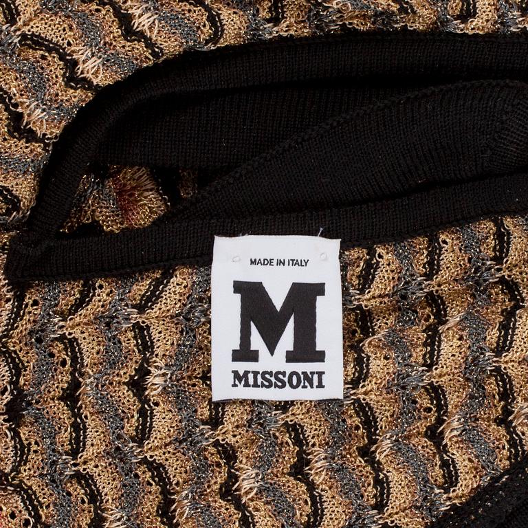 MISSONI m, a knitted top. Italian size 42.