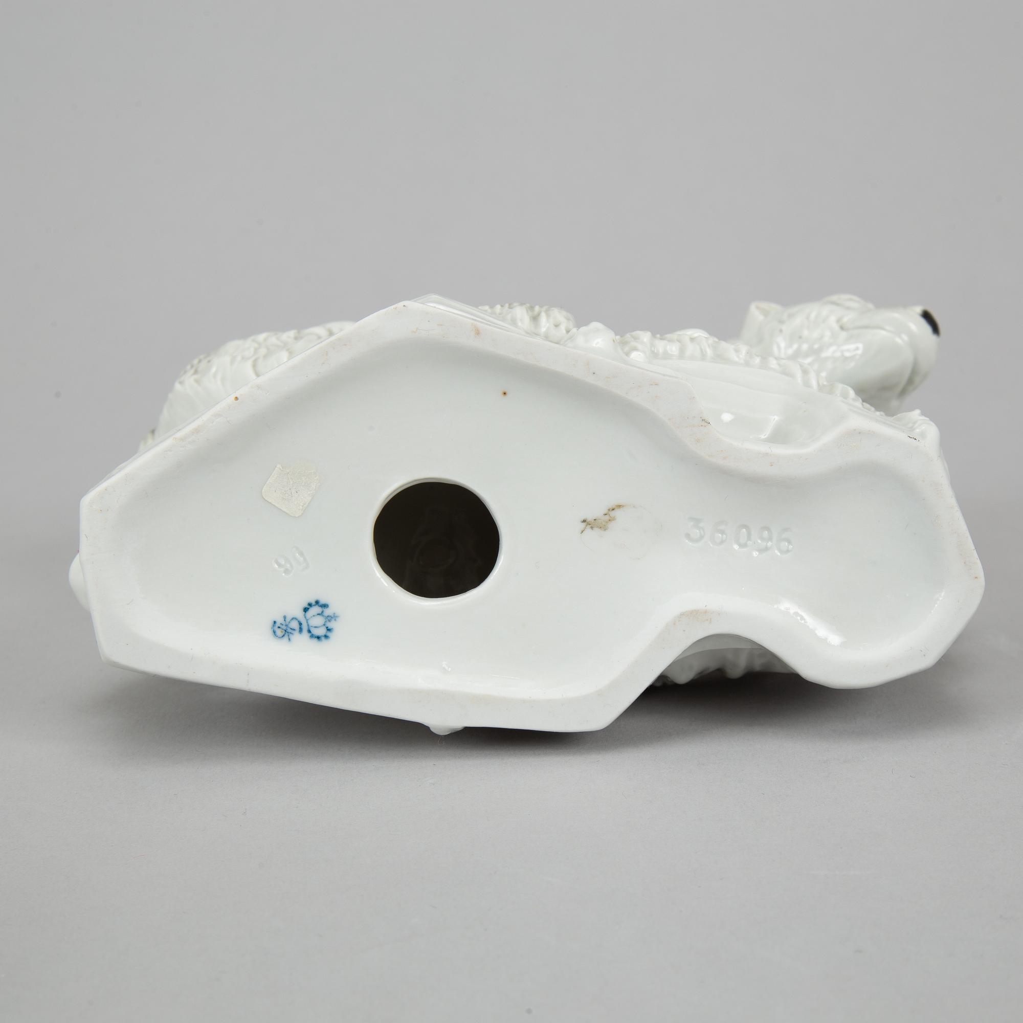 Five German porcelain polar bears.
