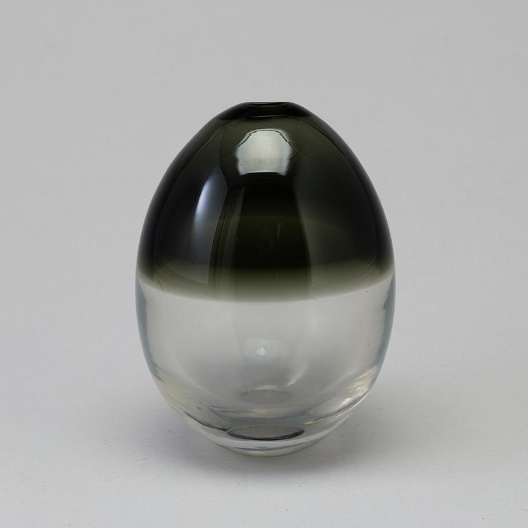 A Timo Sarpaneva glass vase, signed Timo Sarpaneva iittala and dated -57.