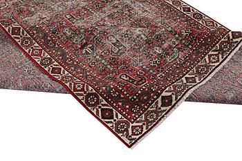 Matta, Perisk, vintage design, ca. 276 x 190 cm.