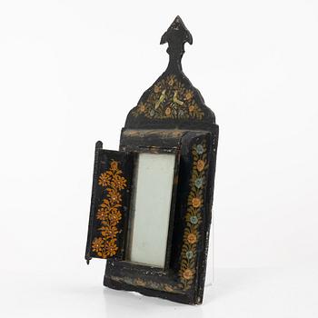 Spegel, lack, Persisk, omkring år 1900.