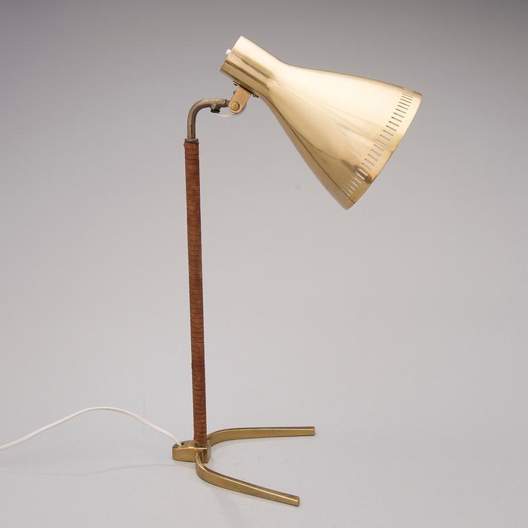 PAAVO TYNELL, bordslampa, modell 9224, Taito Oy, 1900-talets mitt.