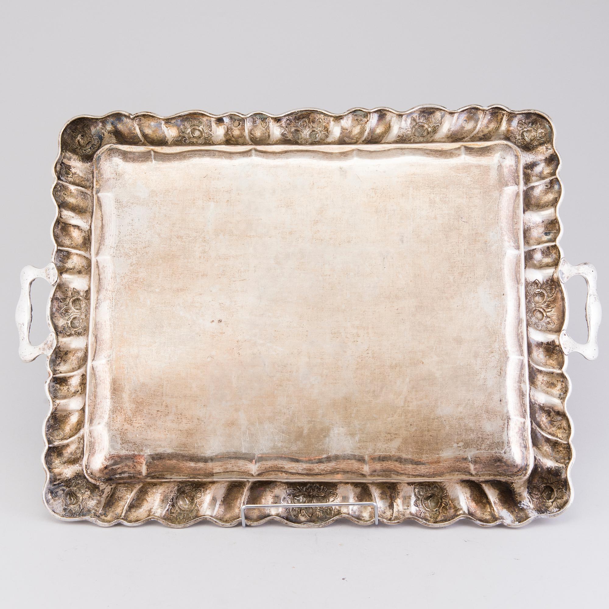 BRICKA, silver, Wien 1812, otydlig mästarstämpel.