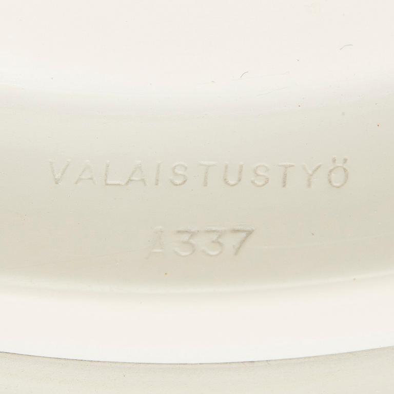 Alvar Aalto, taklampa, modell A 337, "Flygande tefat", Valaistustyö.