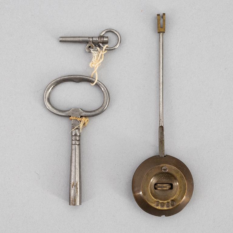 Gustaf Möllenborg, fruktknivar, 12 st, silver, Stockholm 1848, med Sandströmers vapen.