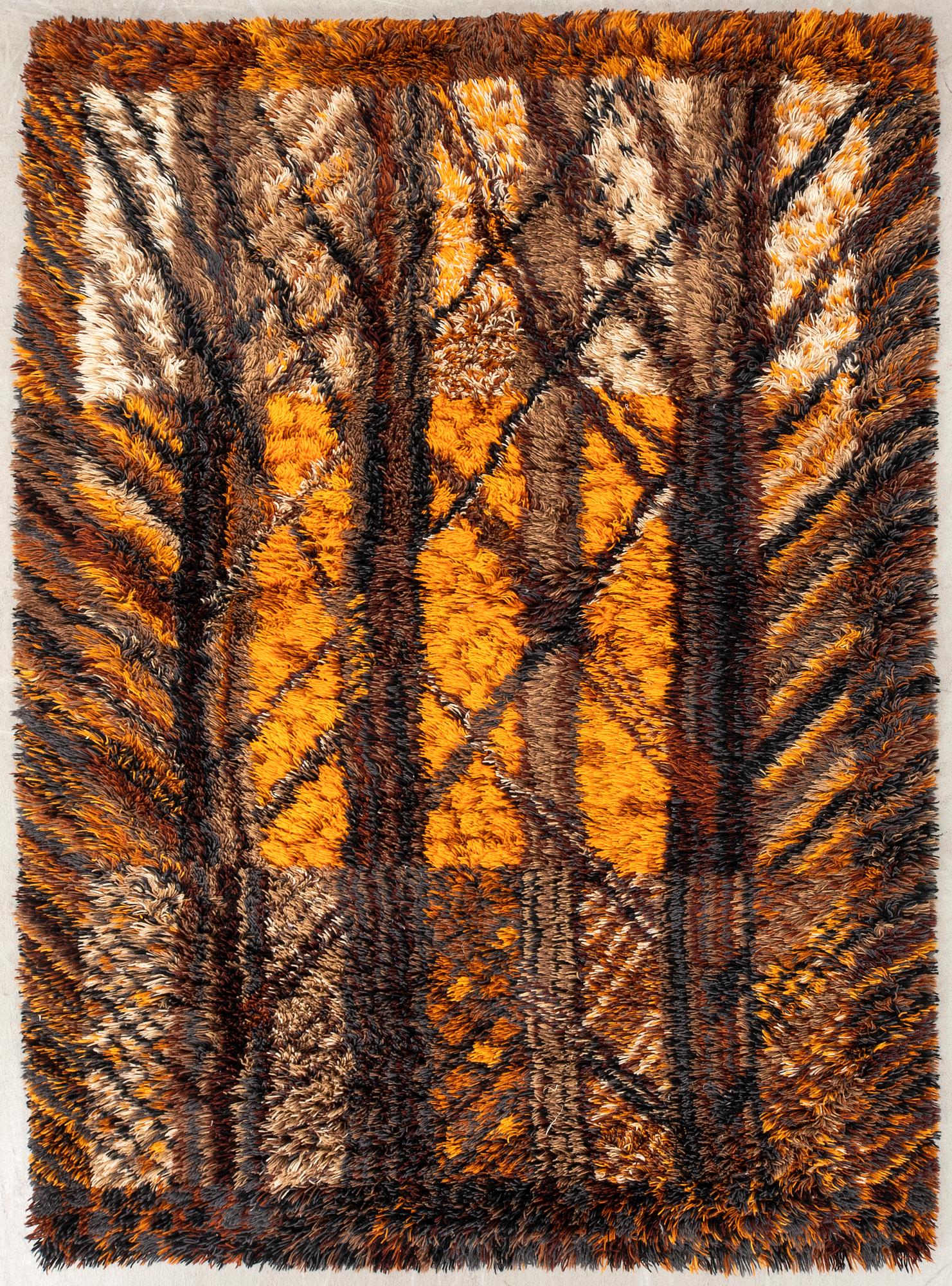 Marianne Richter, rya labeled machine-sewn 193x140 cm.