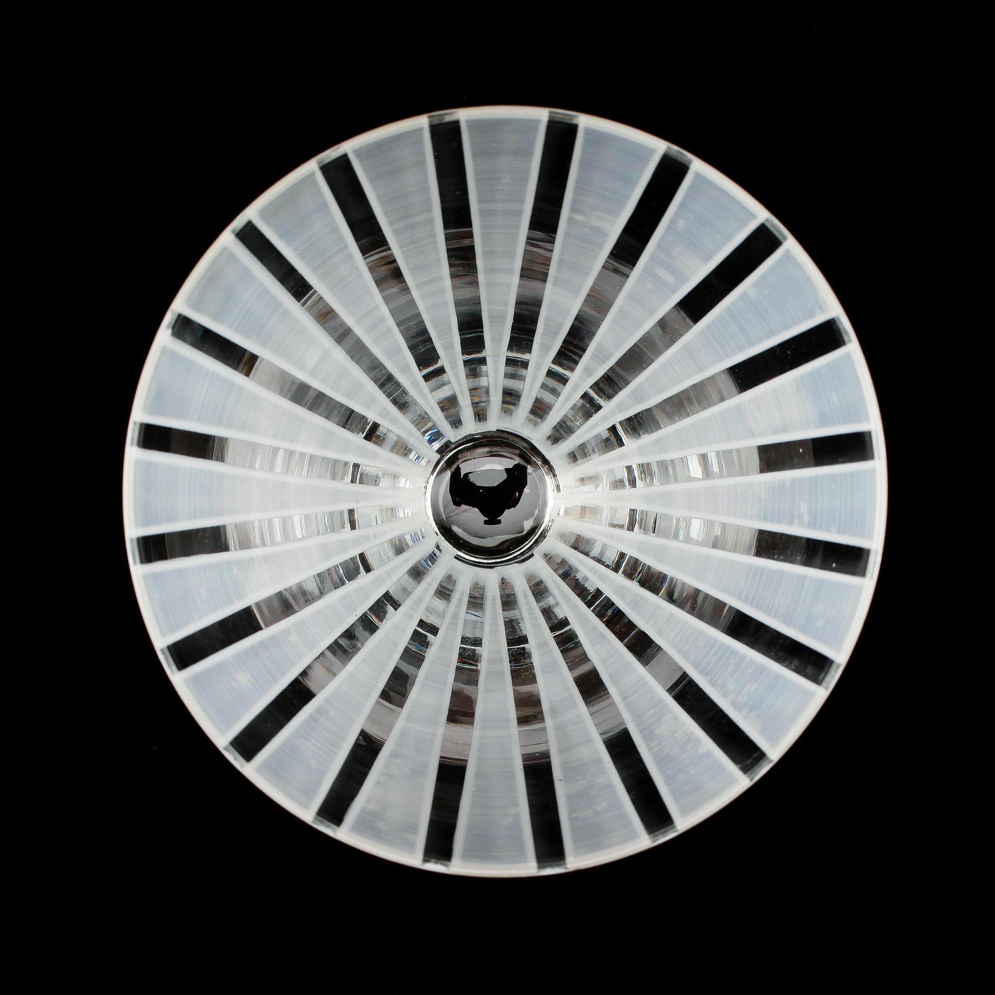 MARTINIGLAS, 12 st, "Strikt", Bengt Orup, Johansfors, formgiven 1953.