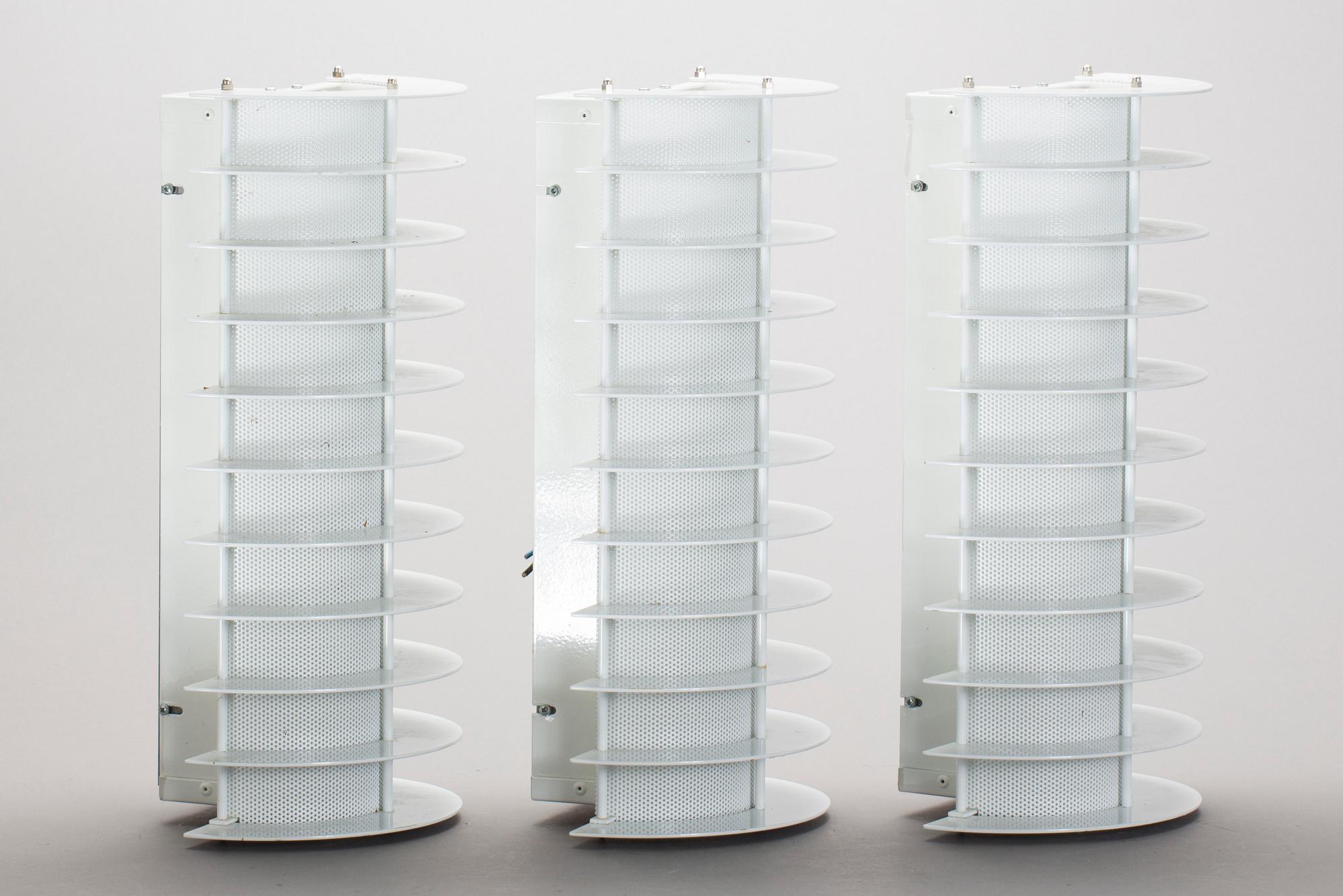 VÄGGLAMPOR, 3 st,  Borens, 1900-talets senare del.