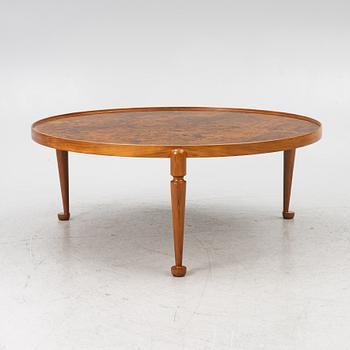 Josef Frank, soffbord, modell 2139, Firma Svenskt Tenn efter 1985.