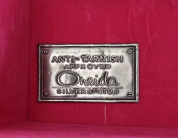 BESTICK, 111 delar, vitmetall, Oneida, USA samt Canada, 1900-talets andra hälft.