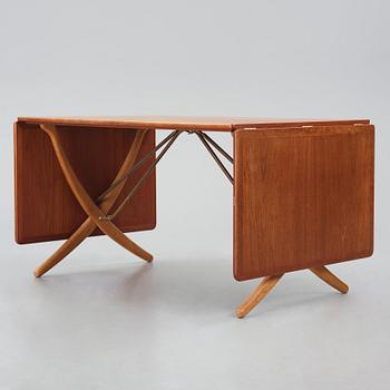 Hans J. Wegner, bord med klaffar "AT-304", teak och ek, Andreas Tuck, Danmark 1950-60-tal.