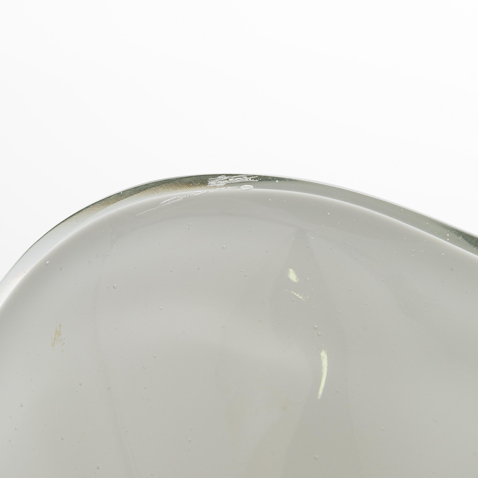 Alvar Aalto, One part of 1950's Aalto flower' glass sculpture signed Alvar Aalto Iittala.