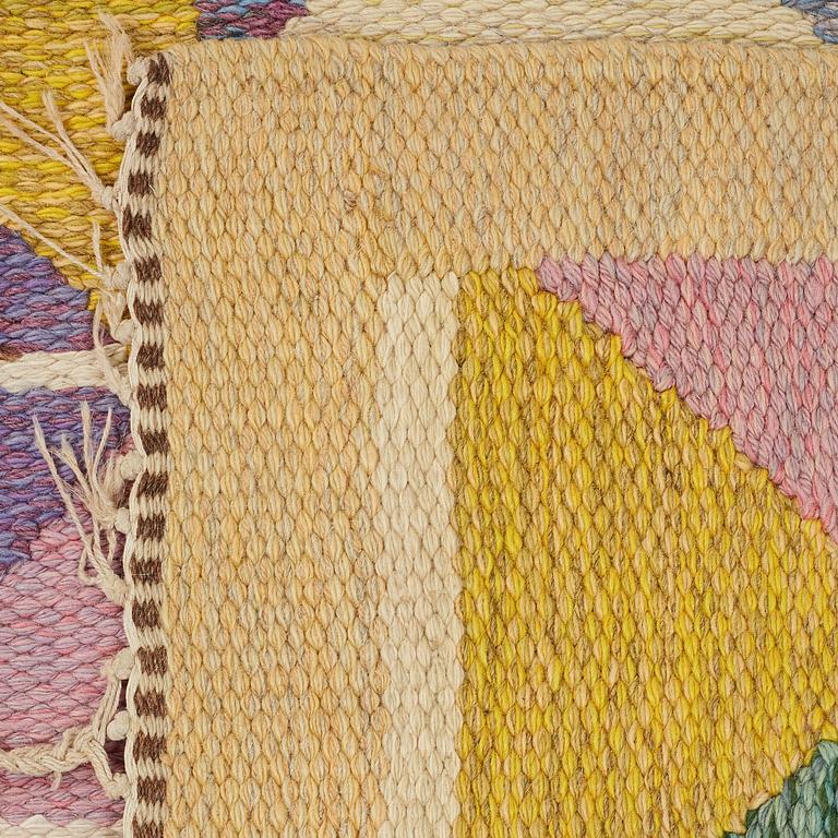 Agda Österberg, AGDA ÖSTERBERG, A CARPET, flat weave and tapestry weave, ca 201 x 128 cm, embroidered signature: AGDA ÖSTERBERG.