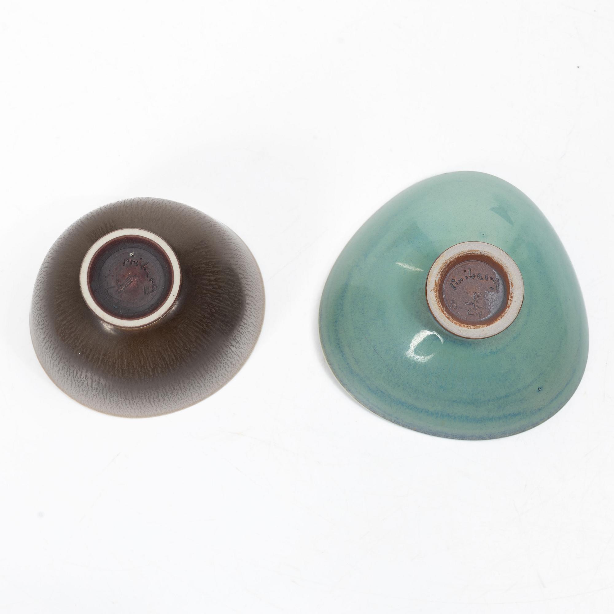 Berndt Friberg, & Stig Lindberg, a set of five stoneware bowls, Gustavsbergs Studio, 1950s–60s.