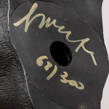 WILLIAM SWEETLOVE, skulptur, plast, signerad och numrerad 68/300.