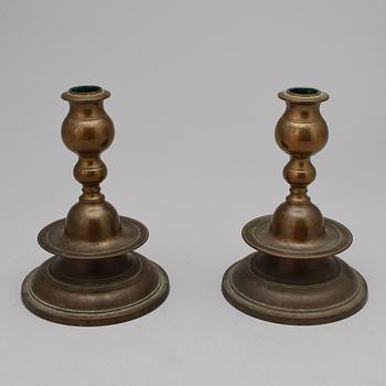 LUSSTAKAR, ett par, barockstil, 1900-tal.