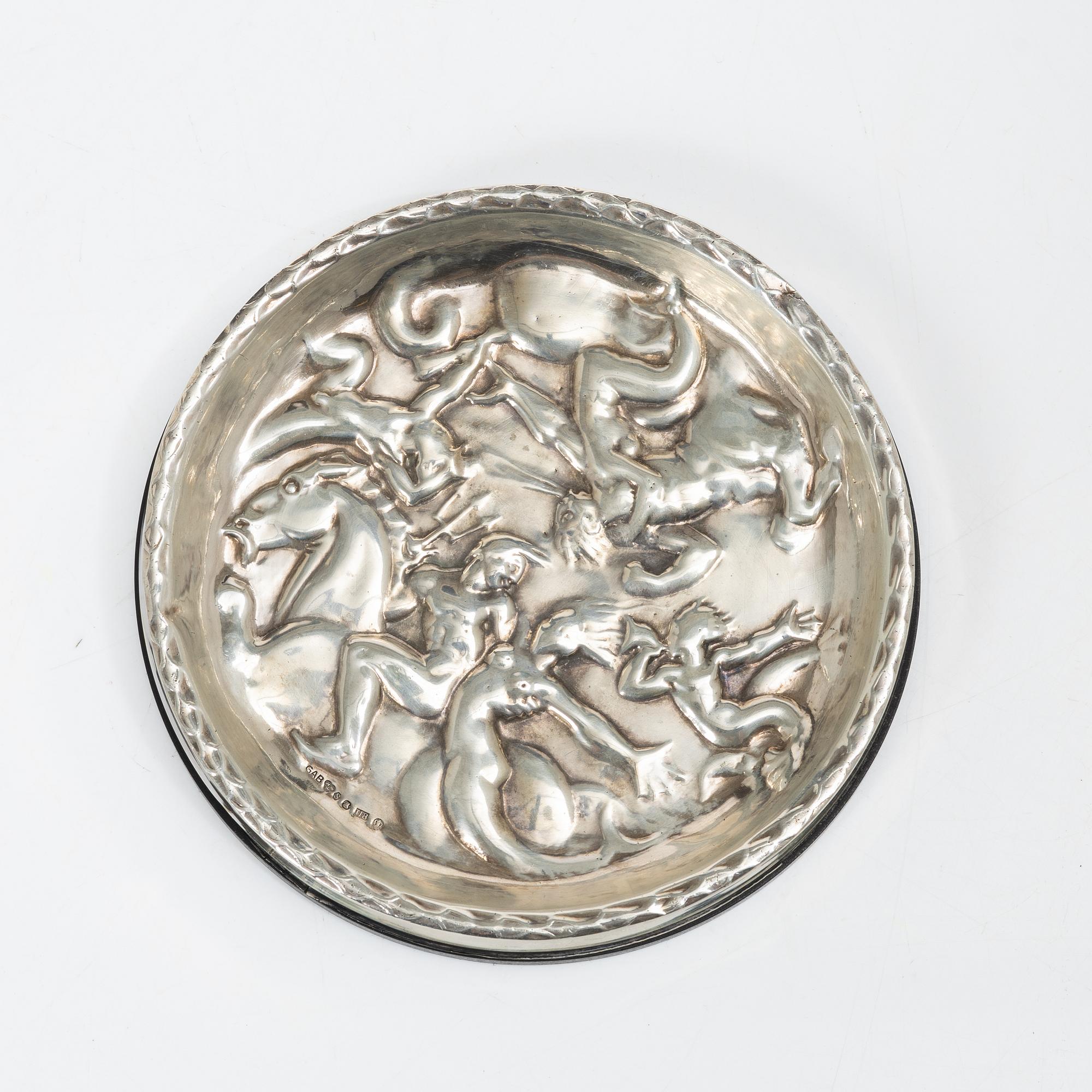 Guldsmedsaktiebolaget (GAB), Ashtrays, 4 pieces, silver and Bakelite, Stockholm, 1946–1968.