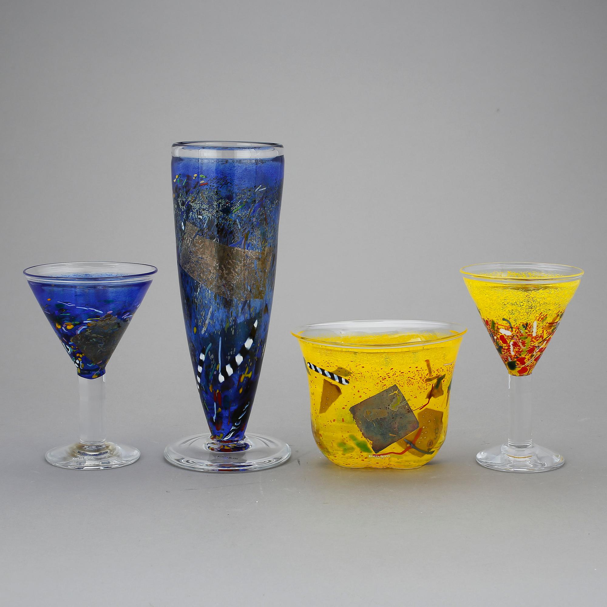 VASER OCH GLAS, 4 delar, Bertil Vallien, Kosta boda.