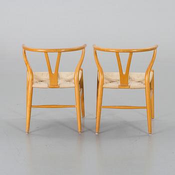 HANS J WEGNER,  A PAIR OF ARMCHAIRS "Y-stolen" , Carl Hansen & Son.